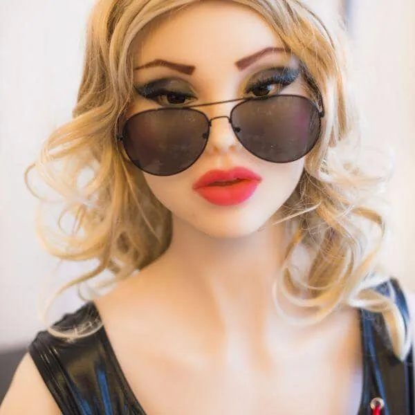 Male Sex Toys WM Dolls 1 Killer Curves 152cm 5ft HCup Big Ass and Boobs Kassandra