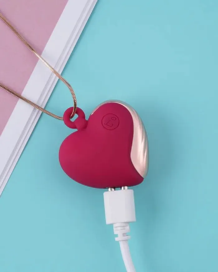 Beating Love Silicone HeartShaped Necklace Vibrator by Tracys Dog Tracys Dog Female Sex Toys