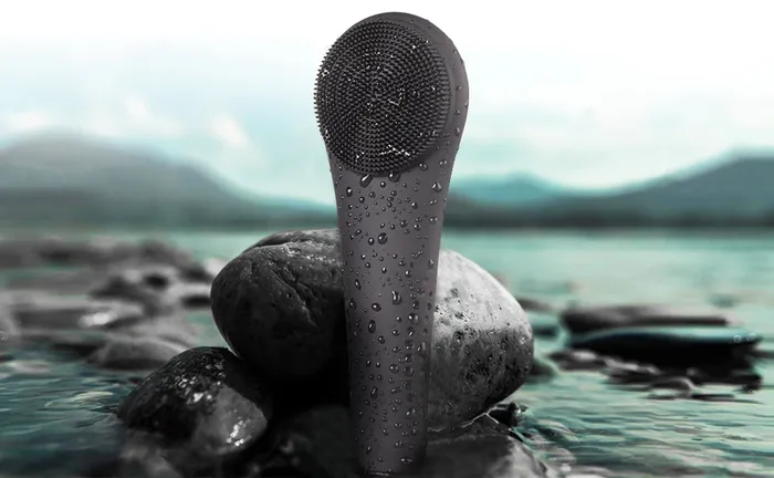 Dildos FunMates Misia DoubleSided Soft Brush Facial Cleansing Devices10 Frequency Cleansing