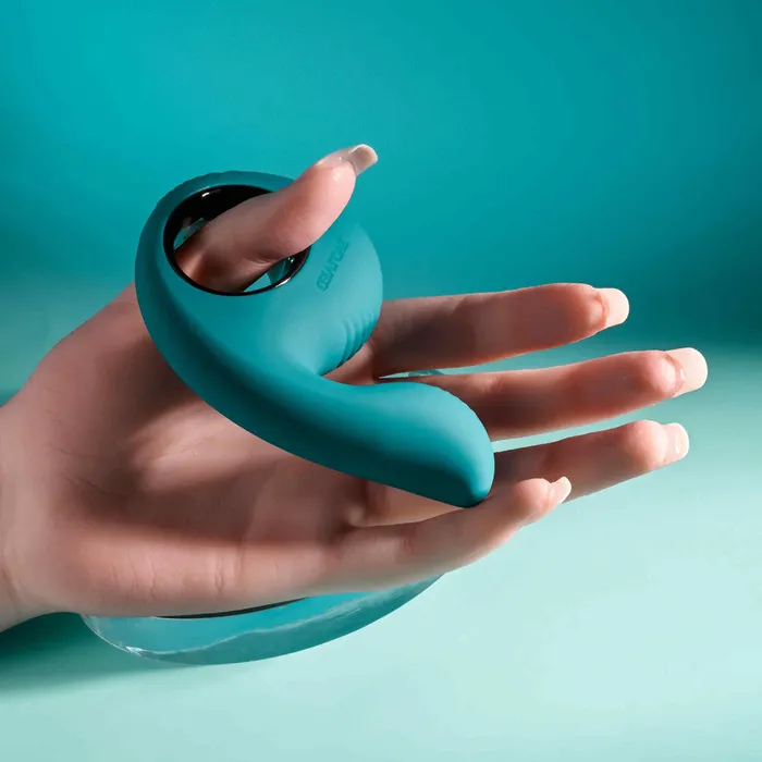 Evolved Novelties Female Sex Toys Thumbs Up Shallow Penetration Vibrator with Finger Loop