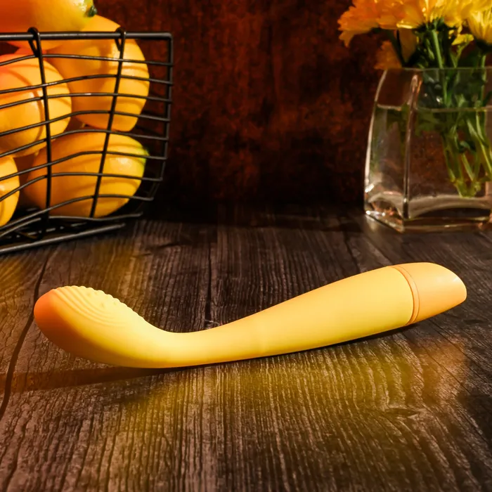 Female Sex Toys Evolved Novelties Lemon Squeeze Slim GSpot Beginner Vibrator Yellow
