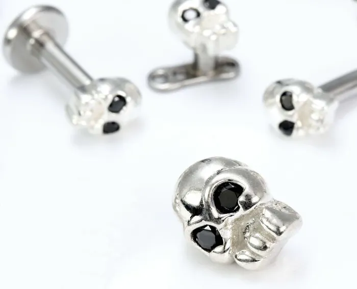 Painful Pleasures Anal 925 Sterling Silver Internally 12mm14g Threaded 35mm SKULL with BLACK Gem Eyes Price Per 1