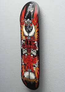 Sk8ology Single Display Bagged Hang your Skate Deck Sk8ology Vibrators