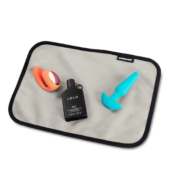 Vibrators Liberator Fascinator Toy Pad Mini Waterproof Sex Blanket Grey Liberator Vibrators Liberator Fascinator Toy Pad Mini Waterproof Sex Blanket Grey Liberator