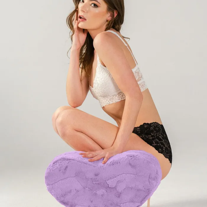 Vibrators Liberator Liberator Faux Fur Heart Wedge Sex Positioning Pillow Purple